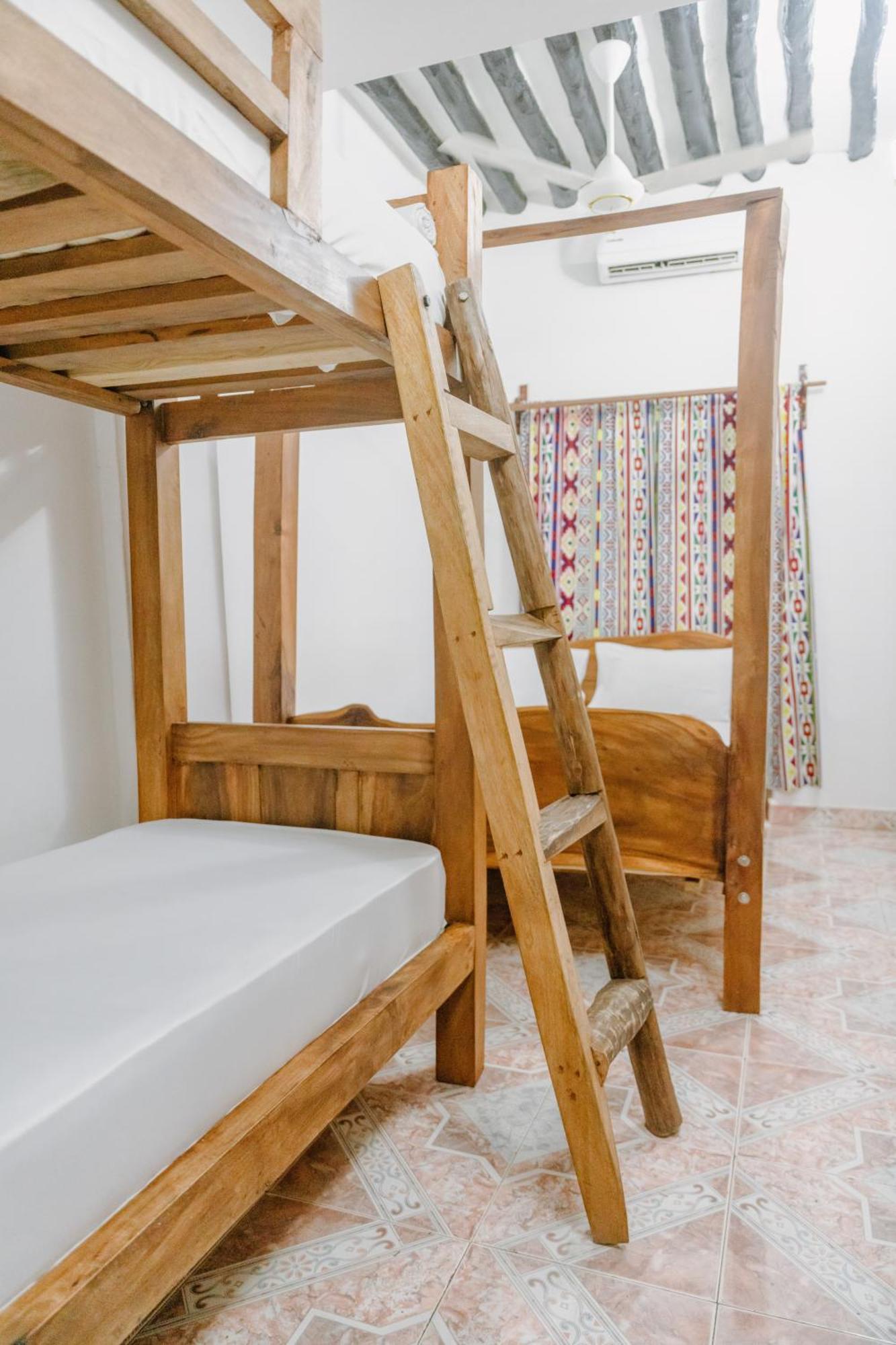 Shoki Shoki Guest House Zanzibar المظهر الخارجي الصورة